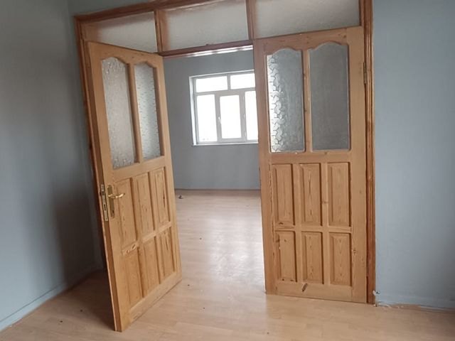 Develi Bahçelievler Mahallesinde Satılık 2+1 Sobalı Daire