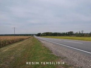 Develi Erciyes Yolu Üzerinde Yatırımlık Tarla