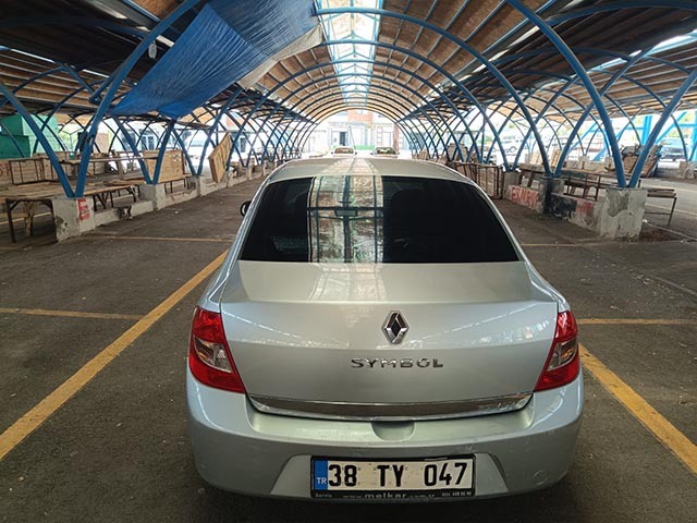 Develi’de Satılık İkinci El Tertemiz Renault Symbol