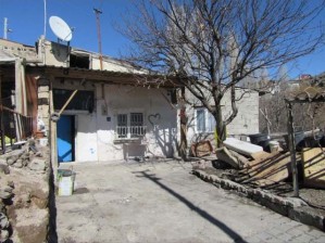 Develi İzmirli Mahallesinde Satılık Müstakil Ev