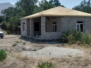 Develi Zile Mahallesinde Satılık Bağ Evi